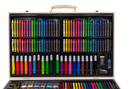 Painting set wooden case 180 el.