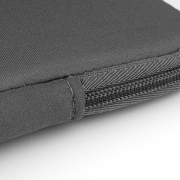 Pokrowiec na laptopa 15,6'' uniwersalny - czarny