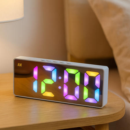 Budík hodiny elektronický digitálny LED 24h hlasný budík driemanie teplota, biely