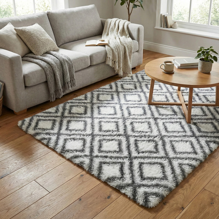 Dywan do salonu shaggy DECOR antypoślizgowy miękki puszysty modny 160x220 White Cube